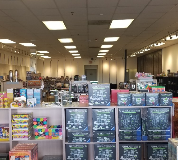 Geek City Games and Toys (Williamsburg,&nbspIA)